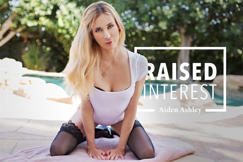 Raised Interest - Aiden Ashley (Oculus Go) - xVirtualPornbb